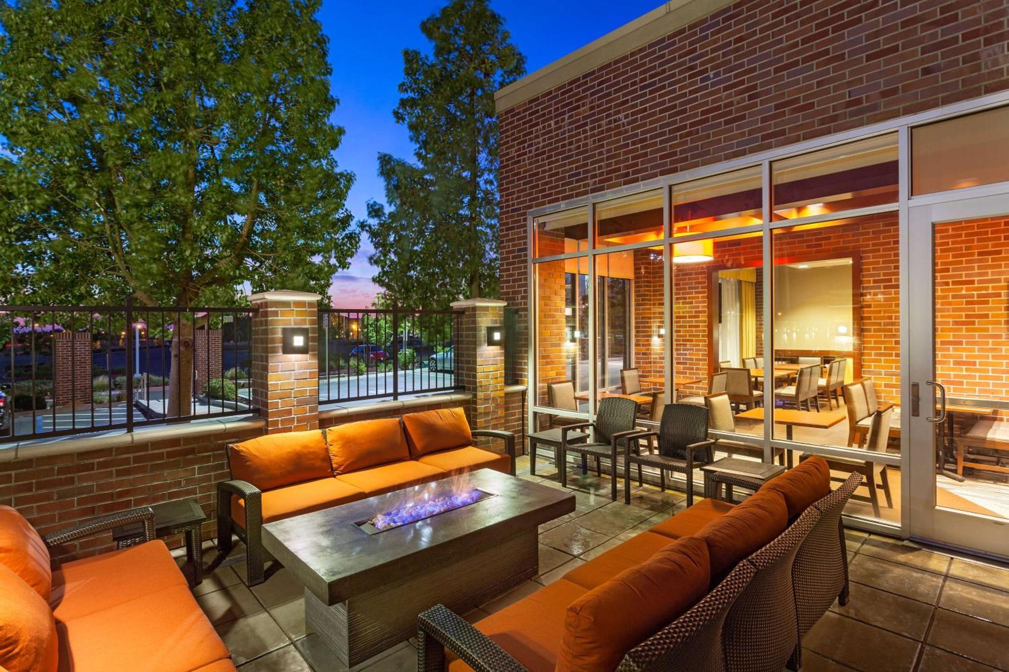 Hyatt Place Sacramento Розвилл Экстерьер фото